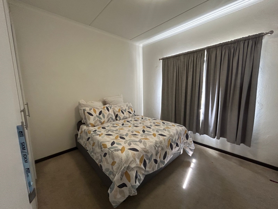 2 Bedroom Property for Sale in Comet Gauteng