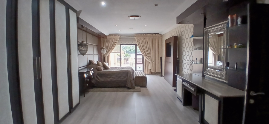 6 Bedroom Property for Sale in Sunward Park Gauteng