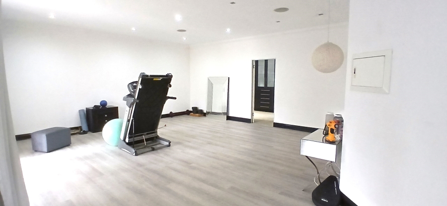 6 Bedroom Property for Sale in Sunward Park Gauteng