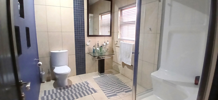 6 Bedroom Property for Sale in Sunward Park Gauteng