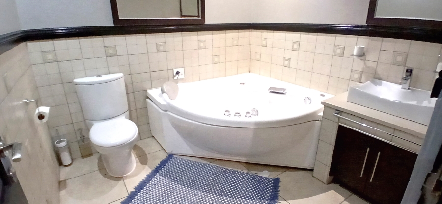 6 Bedroom Property for Sale in Sunward Park Gauteng