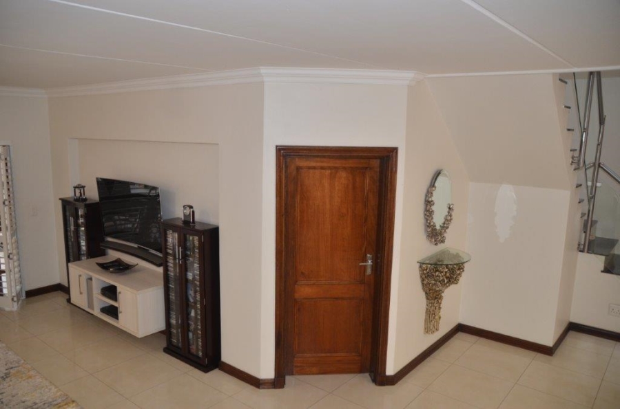 4 Bedroom Property for Sale in Bedfordview Gauteng