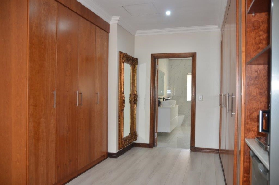 4 Bedroom Property for Sale in Bedfordview Gauteng