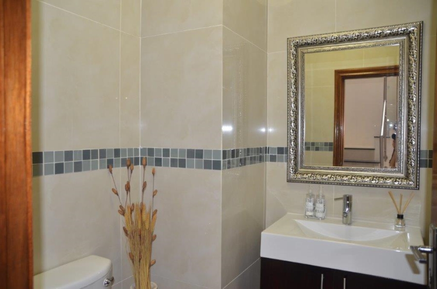 4 Bedroom Property for Sale in Bedfordview Gauteng