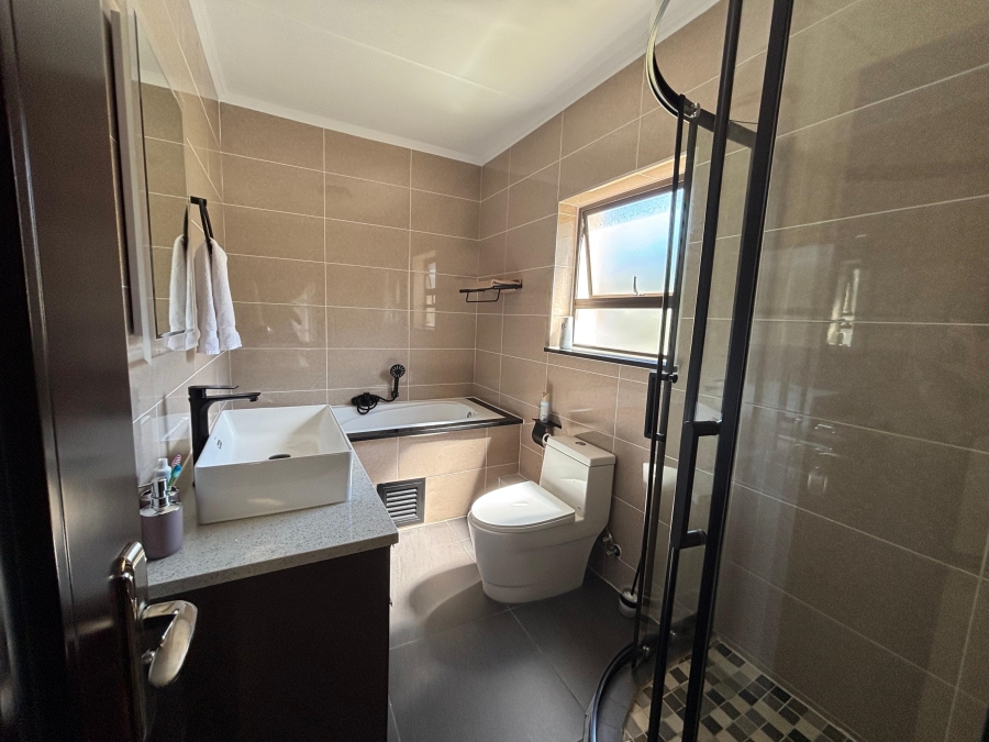 3 Bedroom Property for Sale in Carlswald Gauteng