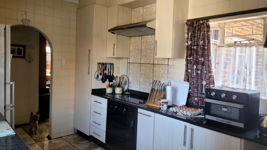 3 Bedroom Property for Sale in Three Rivers Gauteng