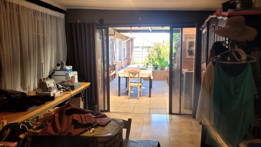 3 Bedroom Property for Sale in Three Rivers Gauteng