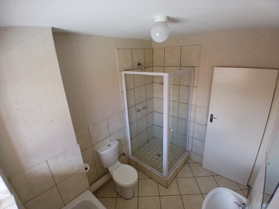 1 Bedroom Property for Sale in The Reeds Gauteng