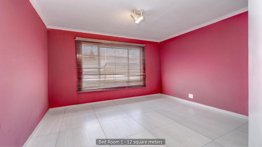 2 Bedroom Property for Sale in Sundowner Gauteng