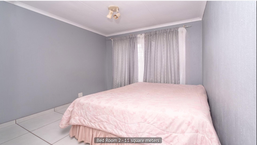 2 Bedroom Property for Sale in Sundowner Gauteng