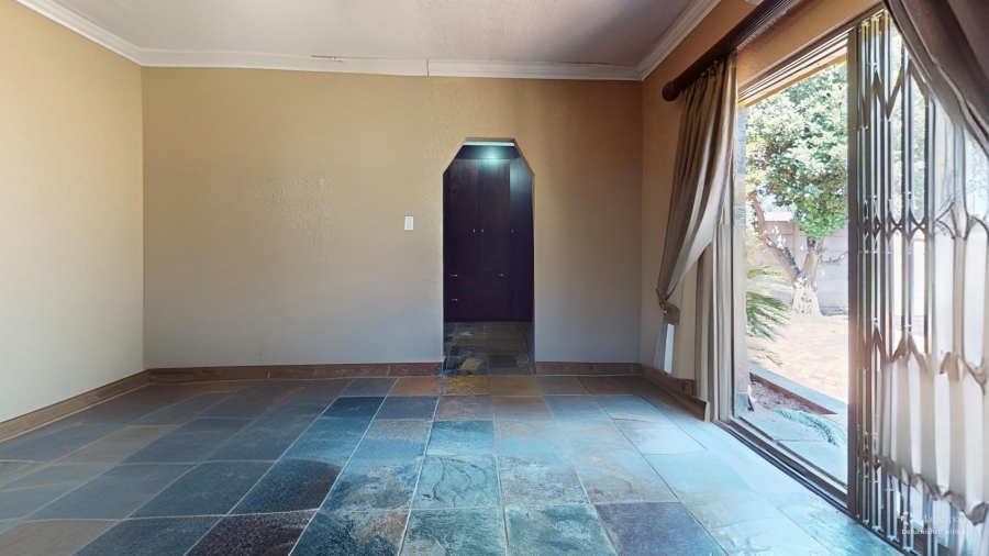 3 Bedroom Property for Sale in Rosedene Gauteng
