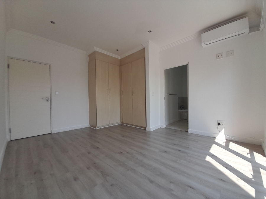 2 Bedroom Property for Sale in Bryanston Gauteng