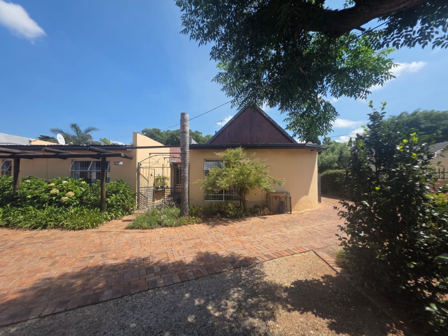 4 Bedroom Property for Sale in Morehill Gauteng