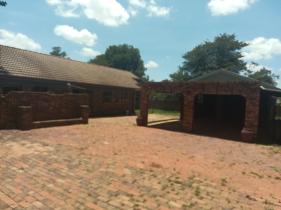 3 Bedroom Property for Sale in Karenpark Gauteng