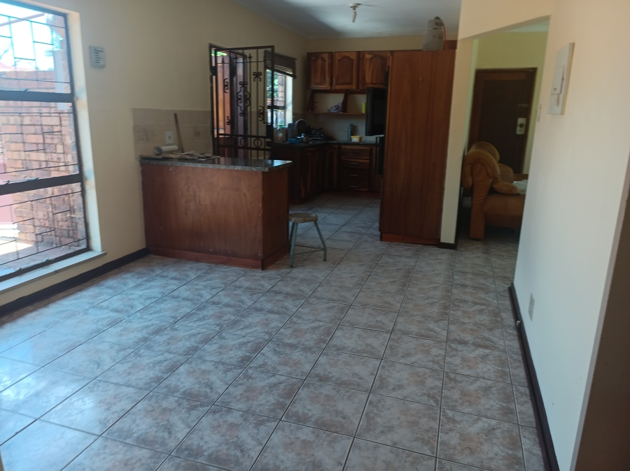 3 Bedroom Property for Sale in Karenpark Gauteng
