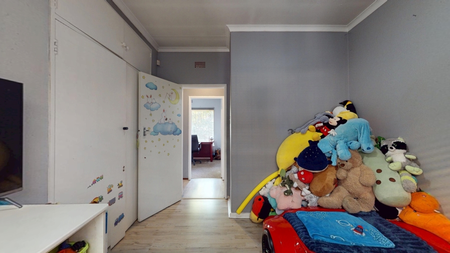 3 Bedroom Property for Sale in Gosforth Park Gauteng