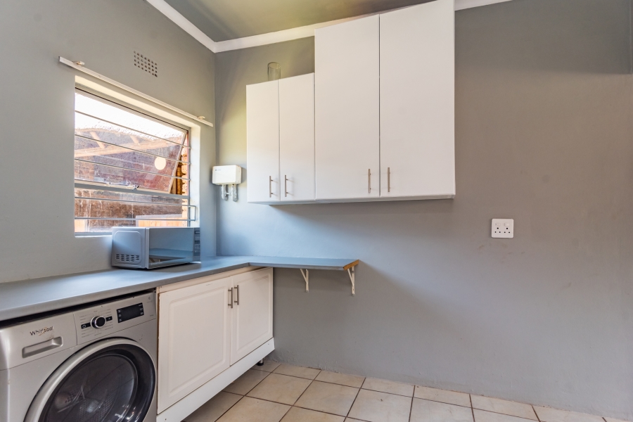 5 Bedroom Property for Sale in Kenmare Gauteng