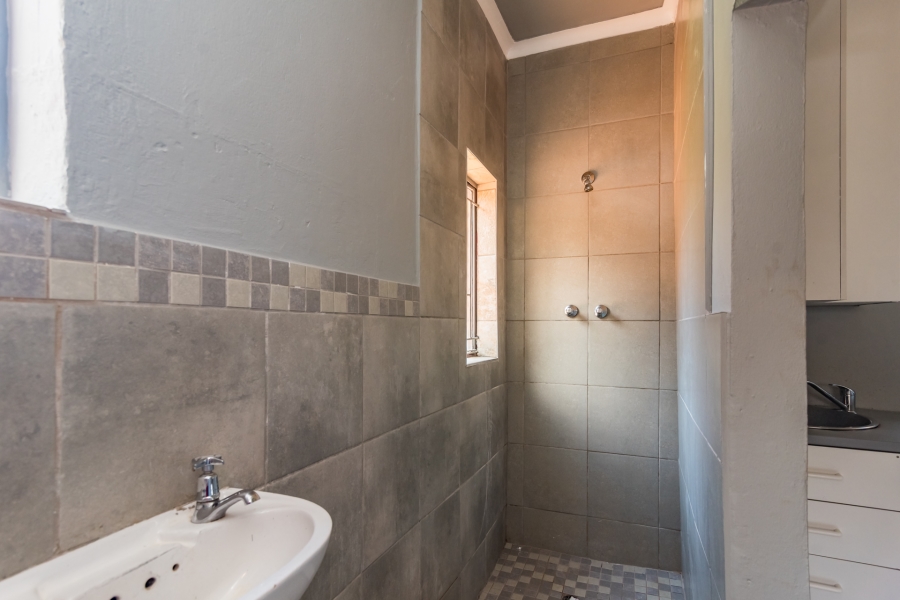 5 Bedroom Property for Sale in Kenmare Gauteng