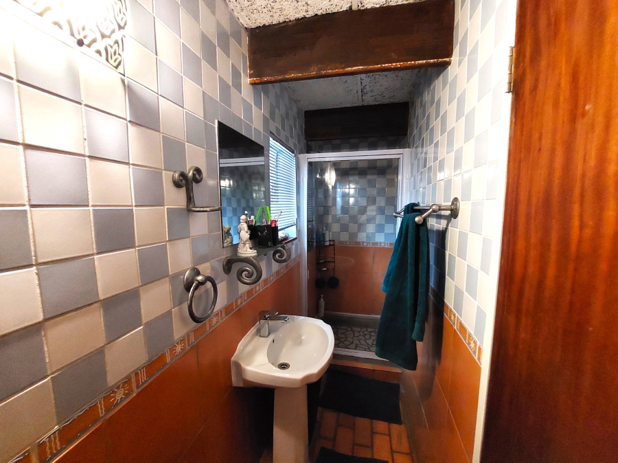 5 Bedroom Property for Sale in Erasmusrand Gauteng