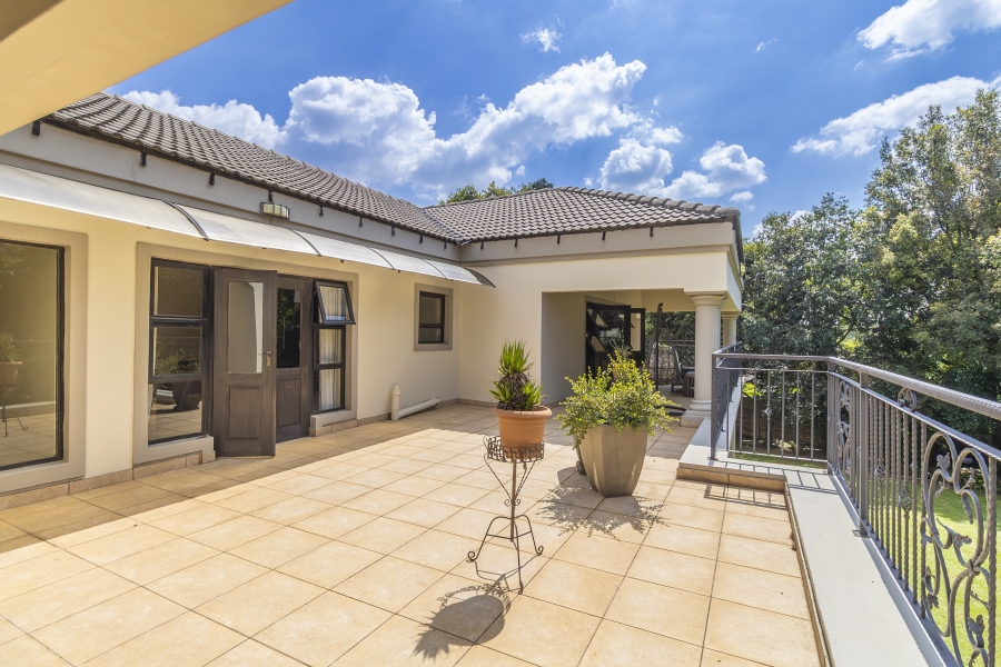 6 Bedroom Property for Sale in Bryanston Gauteng