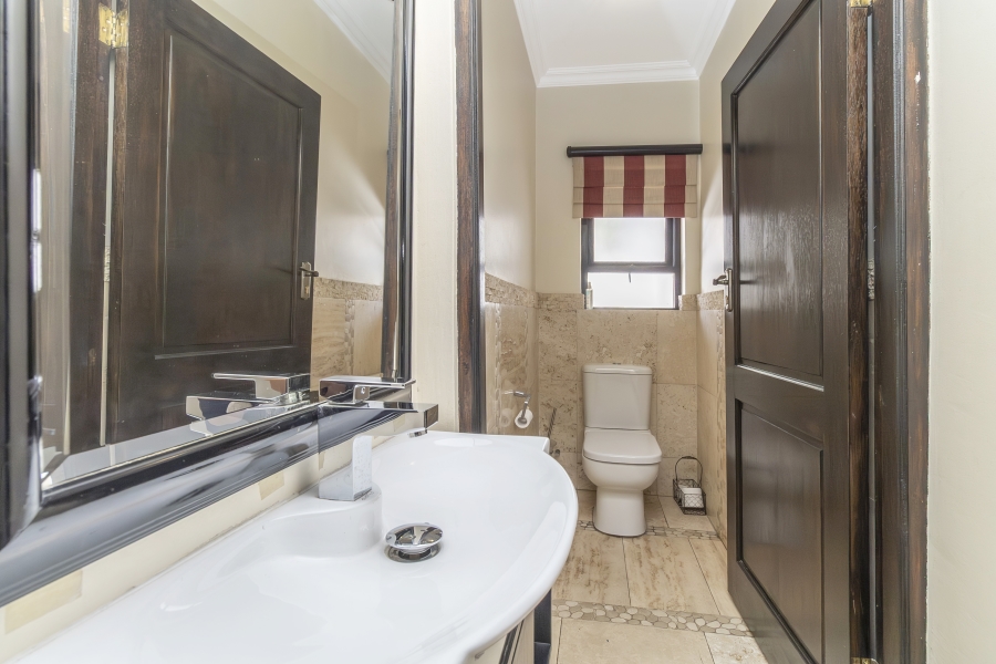 6 Bedroom Property for Sale in Bryanston Gauteng