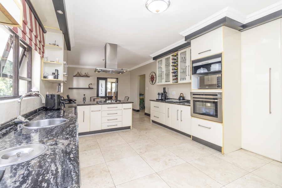 6 Bedroom Property for Sale in Bryanston Gauteng