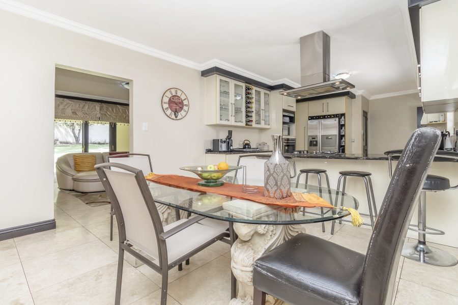 6 Bedroom Property for Sale in Bryanston Gauteng