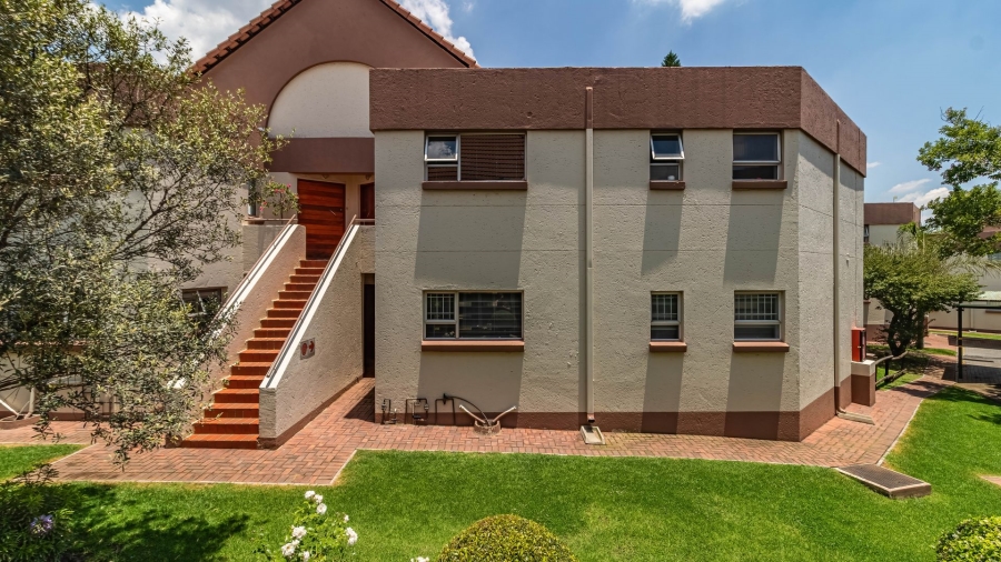 2 Bedroom Property for Sale in Bedfordview Gauteng