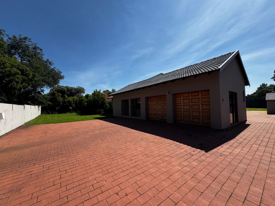 3 Bedroom Property for Sale in Brackenhurst Gauteng