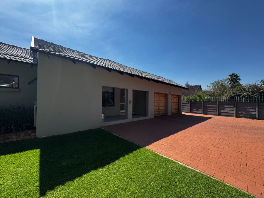 3 Bedroom Property for Sale in Brackenhurst Gauteng