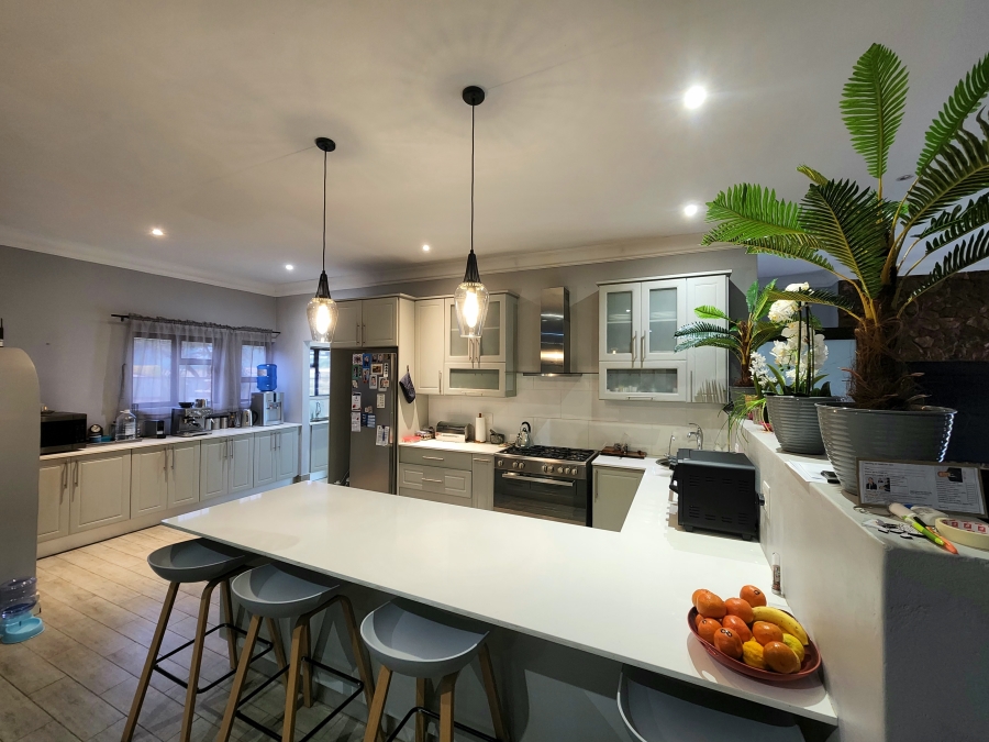 To Let 4 Bedroom Property for Rent in Pebble Rock Golf Village Gauteng