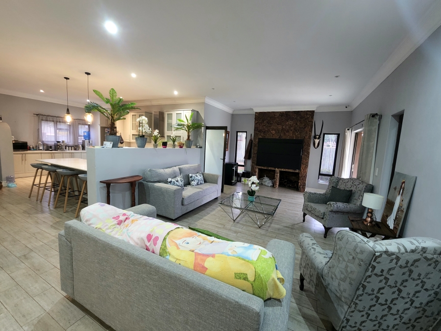 To Let 4 Bedroom Property for Rent in Pebble Rock Golf Village Gauteng