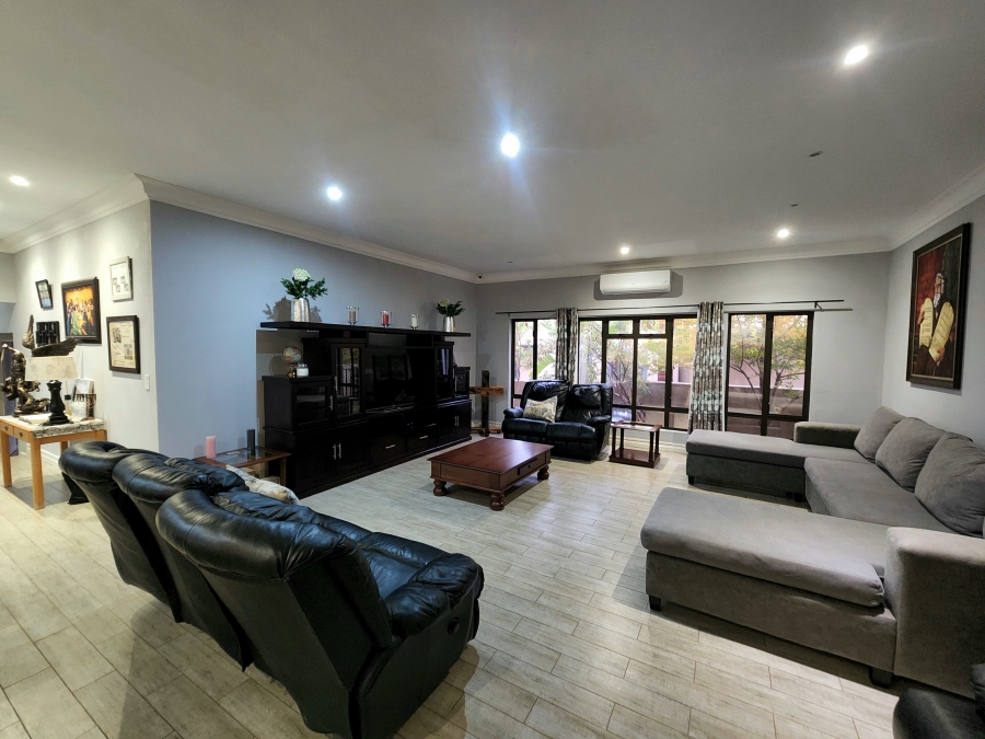 To Let 4 Bedroom Property for Rent in Pebble Rock Golf Village Gauteng