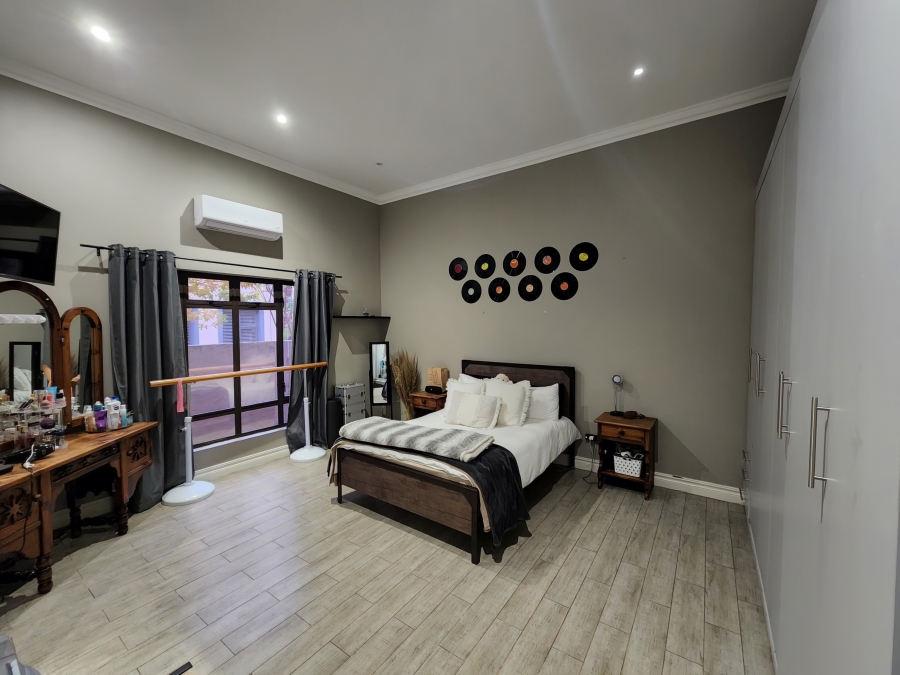 To Let 4 Bedroom Property for Rent in Pebble Rock Golf Village Gauteng