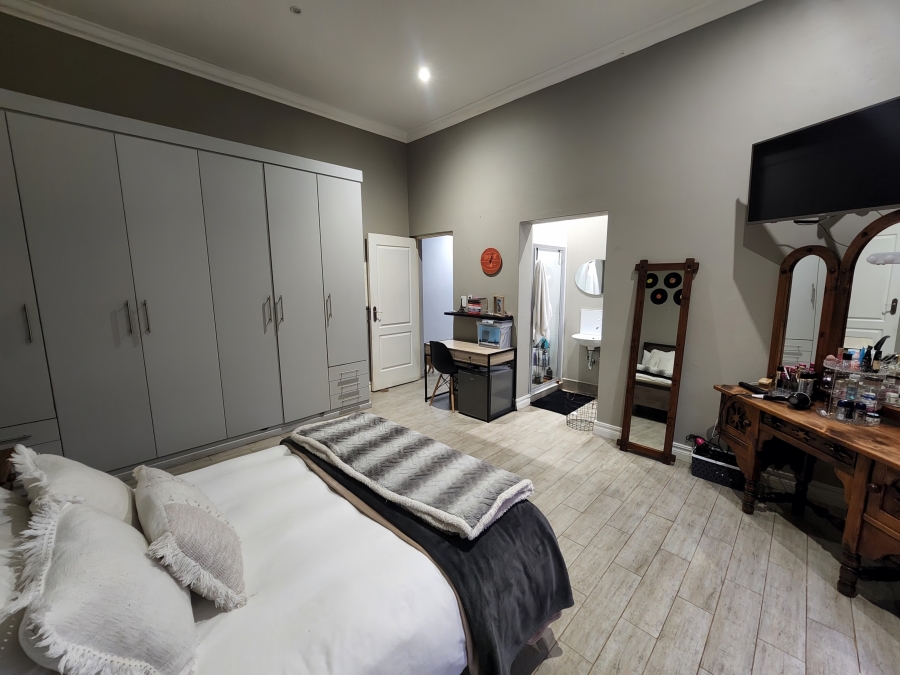 To Let 4 Bedroom Property for Rent in Pebble Rock Golf Village Gauteng