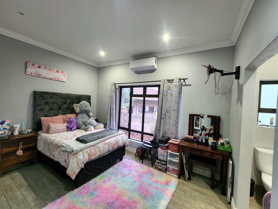 To Let 4 Bedroom Property for Rent in Pebble Rock Golf Village Gauteng