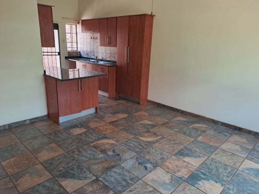 To Let 2 Bedroom Property for Rent in Kameeldrift East Gauteng