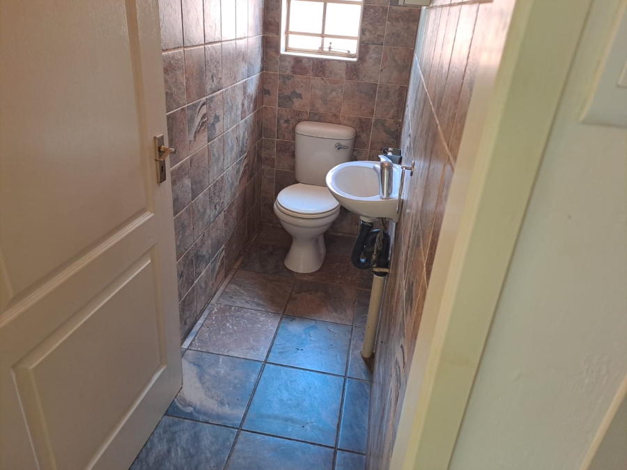To Let 2 Bedroom Property for Rent in Kameeldrift East Gauteng