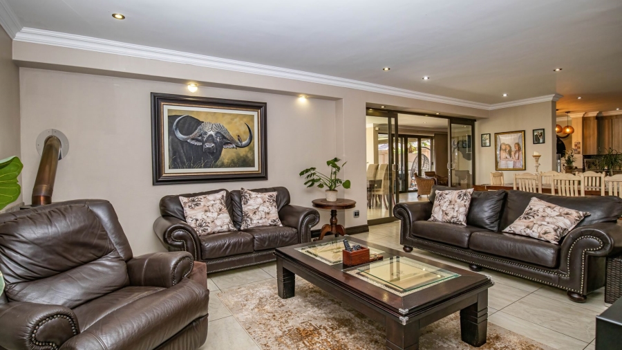 5 Bedroom Property for Sale in Sable Hills Gauteng