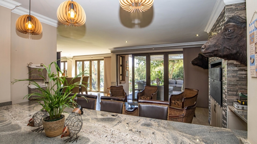 5 Bedroom Property for Sale in Sable Hills Gauteng