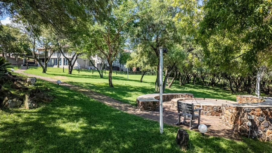 5 Bedroom Property for Sale in Sable Hills Gauteng