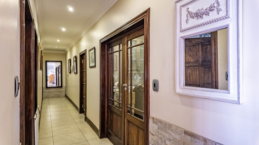 5 Bedroom Property for Sale in Sable Hills Gauteng