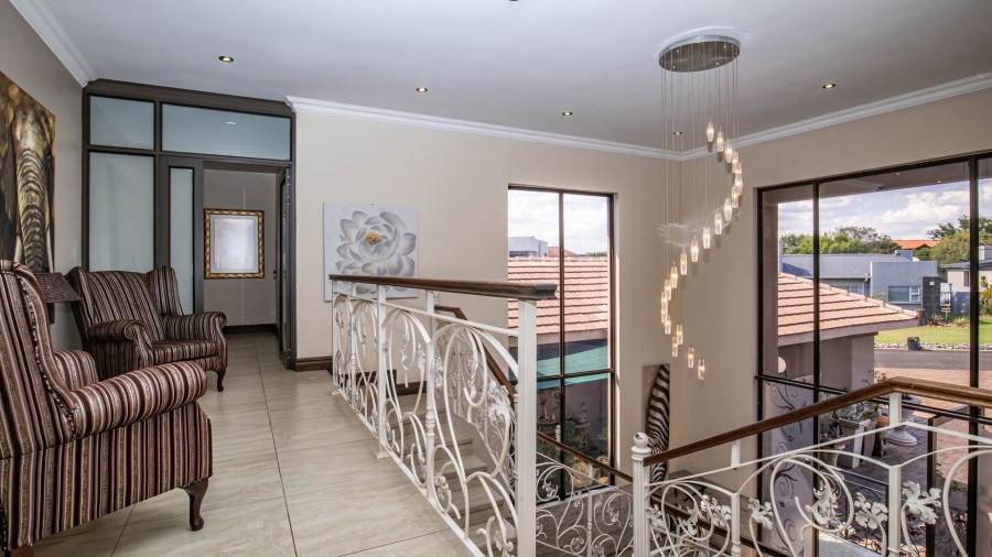 5 Bedroom Property for Sale in Sable Hills Gauteng
