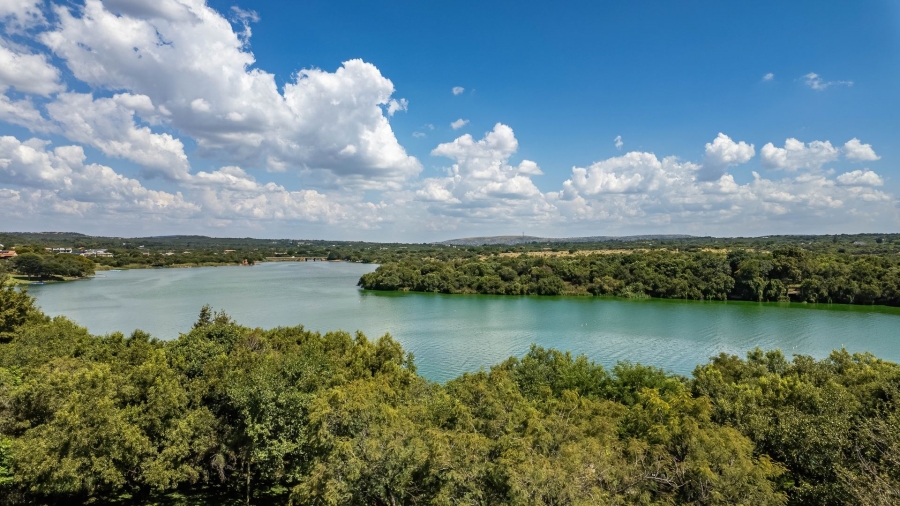 5 Bedroom Property for Sale in Sable Hills Gauteng