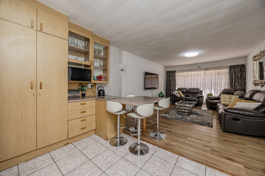 2 Bedroom Property for Sale in Princess A H Gauteng