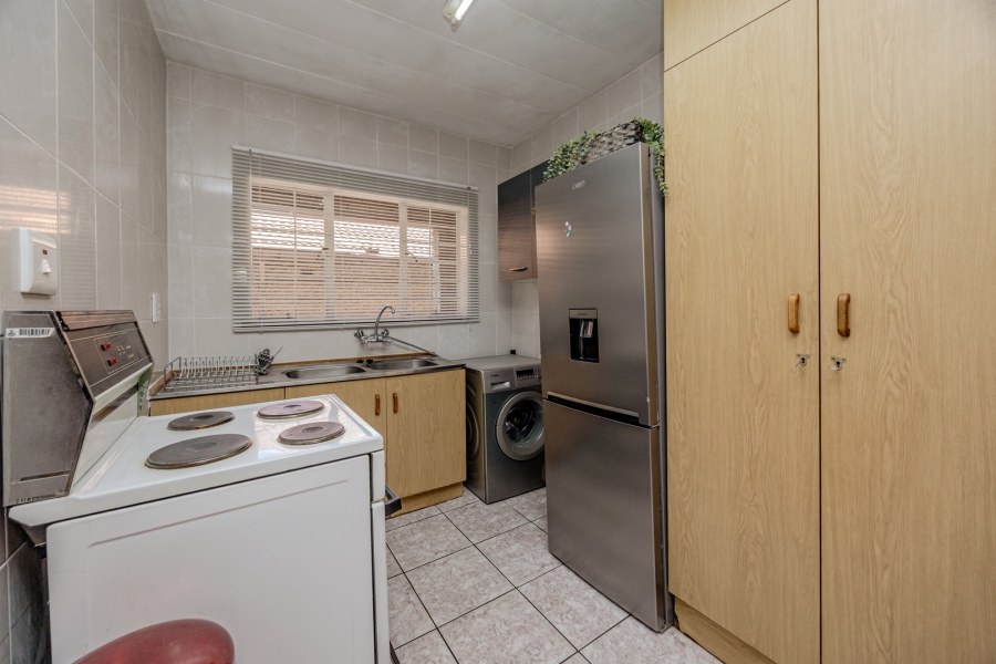 2 Bedroom Property for Sale in Princess A H Gauteng