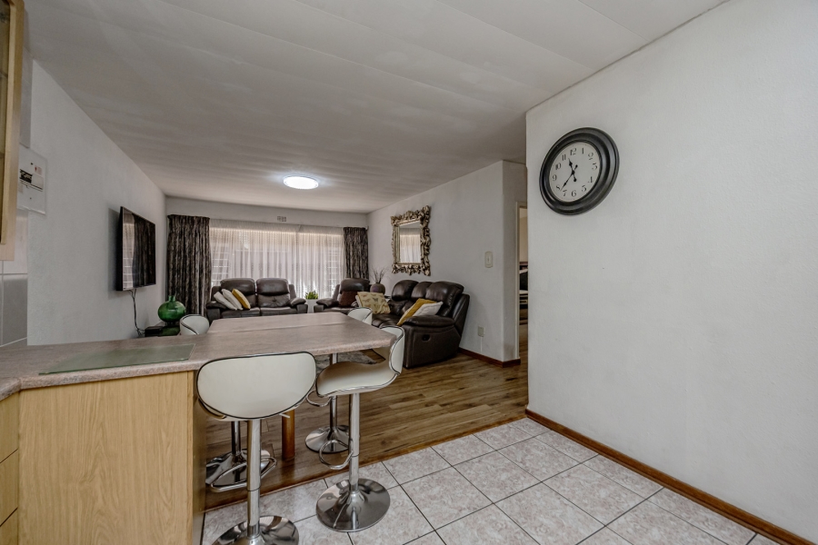 2 Bedroom Property for Sale in Princess A H Gauteng