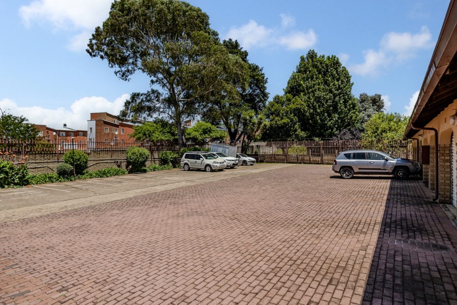 2 Bedroom Property for Sale in Princess A H Gauteng