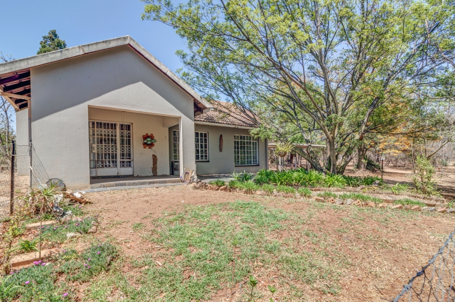 4 Bedroom Property for Sale in Farmall A H Gauteng