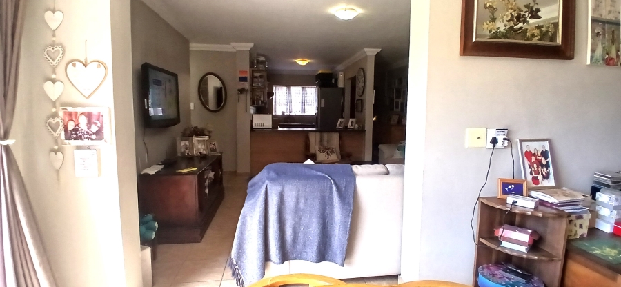 2 Bedroom Property for Sale in Van Dyk Park Gauteng